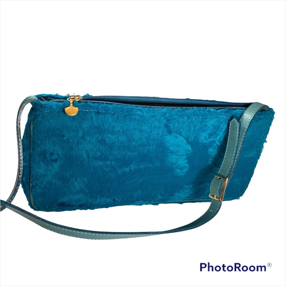 NWOT shoulder bag in turquoise blue fur